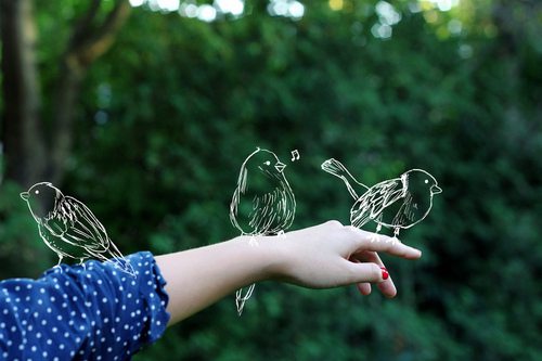 雨夜一个人孤独的心情诗句(36句)