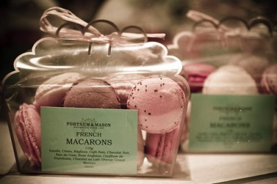 ​企业八字标语89句