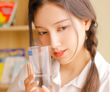 ​描写草原的诗句 草原诗句名句赞美唯美