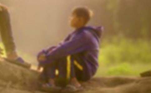 冰花男孩现代诗歌