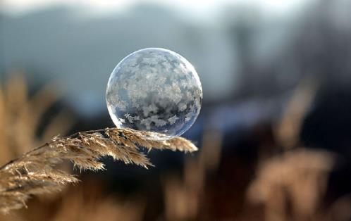关于时间流逝的格言（关于珍惜时间的名言名句）