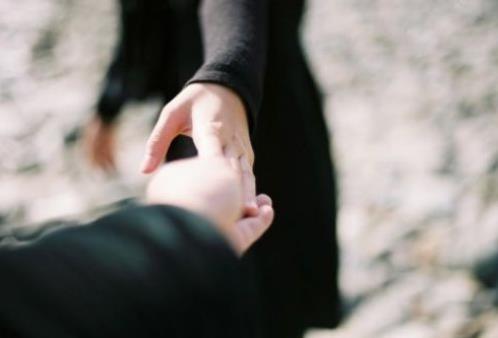 励志名人名言带作者（正能量激励人的好句子）