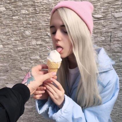 旋转小火锅墙上标语图片