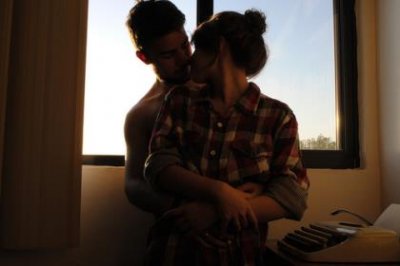 ​晚安正能量句子励志短句子（晚安分享正能量励志）