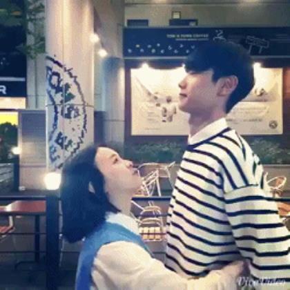 戳中泪点的伤感说说让人心疼