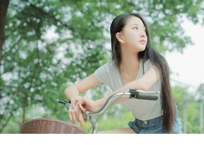 伤感自嘲自讽的句子