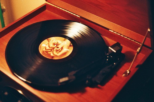 关于爱情伤感的说说(58句)