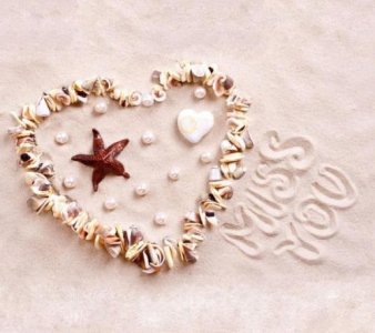 ​形容人为情所伤的句子 为情所困的经典语录[48条]