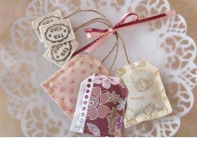 东宫语录穿红衣服