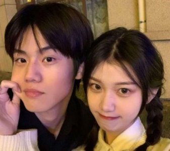 ​简短的爱情伤感语句摘录49条