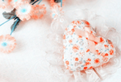 ​夜里睡不着的失眠伤感语录(失眠睡不着的心情感言)