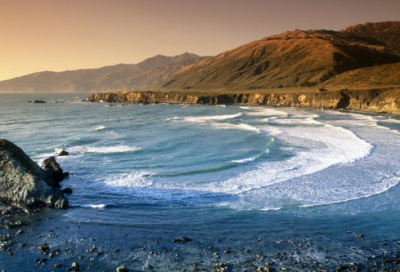 ​赠花卿古诗带拼音（赠花卿古诗意思解释）