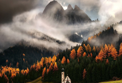 ​《咏柳》：贺知章的诗咏柳的意思、诗意