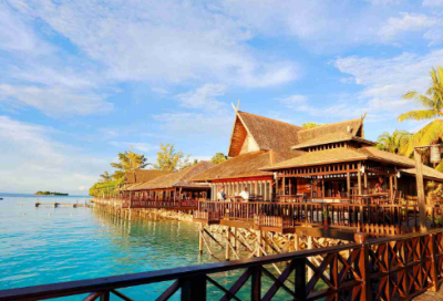 ​关于爱情长久的诗句：一生一代一双人