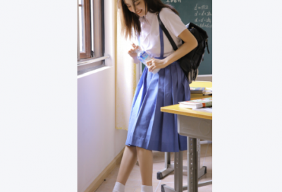 ​有关爱情的句子伤感,被爱情伤害的心痛句子