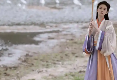 ​诗集经典句子130句