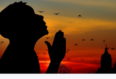 ​异地恋朋友圈文案简短(异地恋见面朋友圈文案简短)